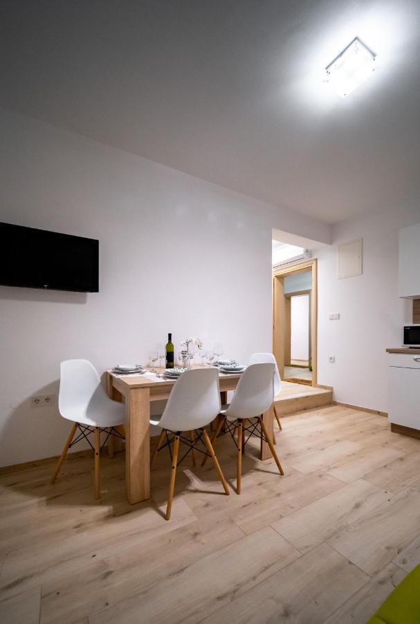 Apartments Arbis Лопар Экстерьер фото