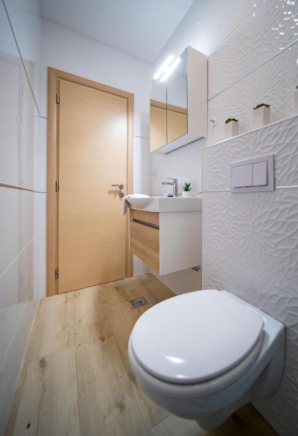 Apartments Arbis Лопар Экстерьер фото