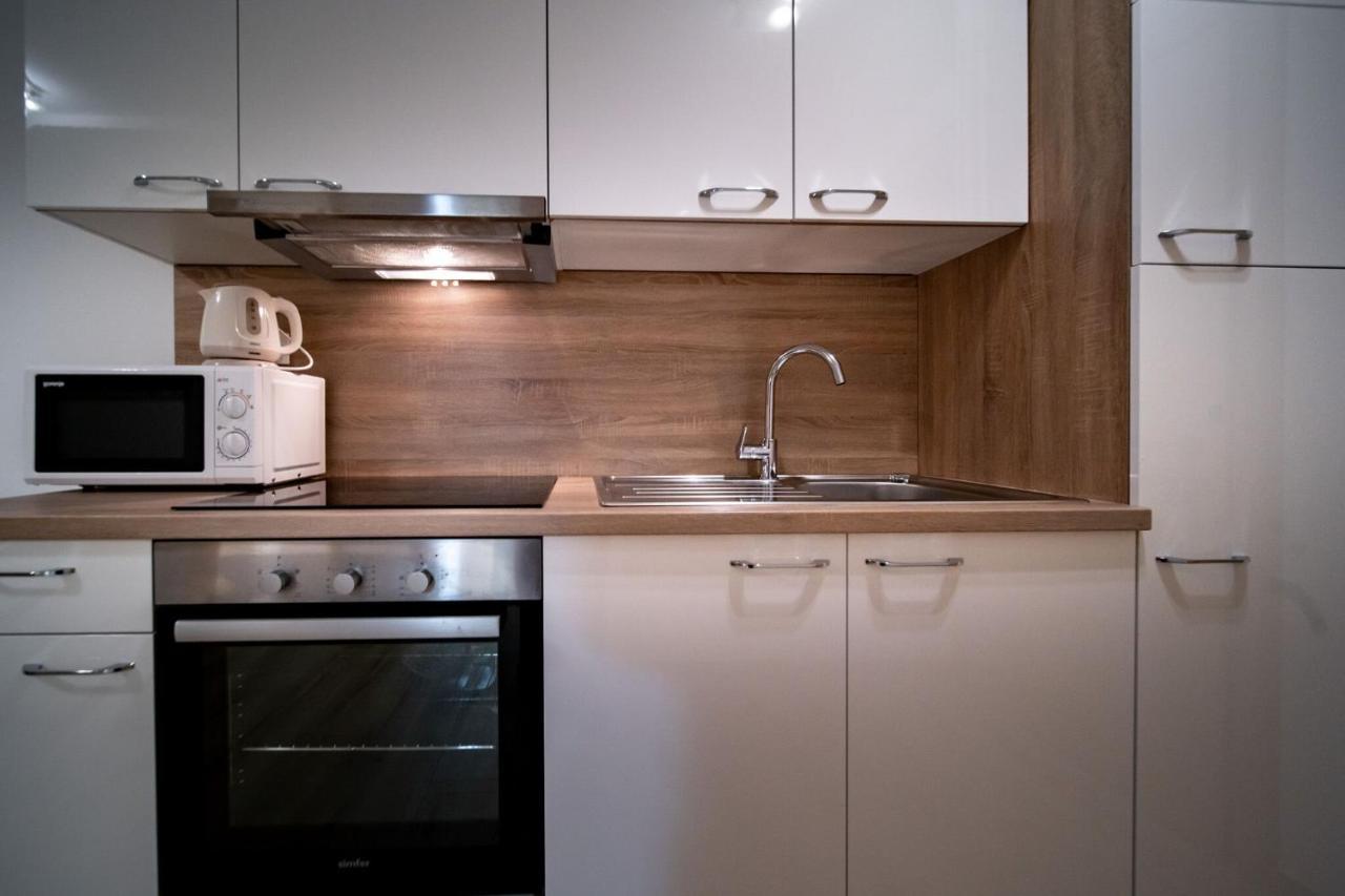 Apartments Arbis Лопар Экстерьер фото