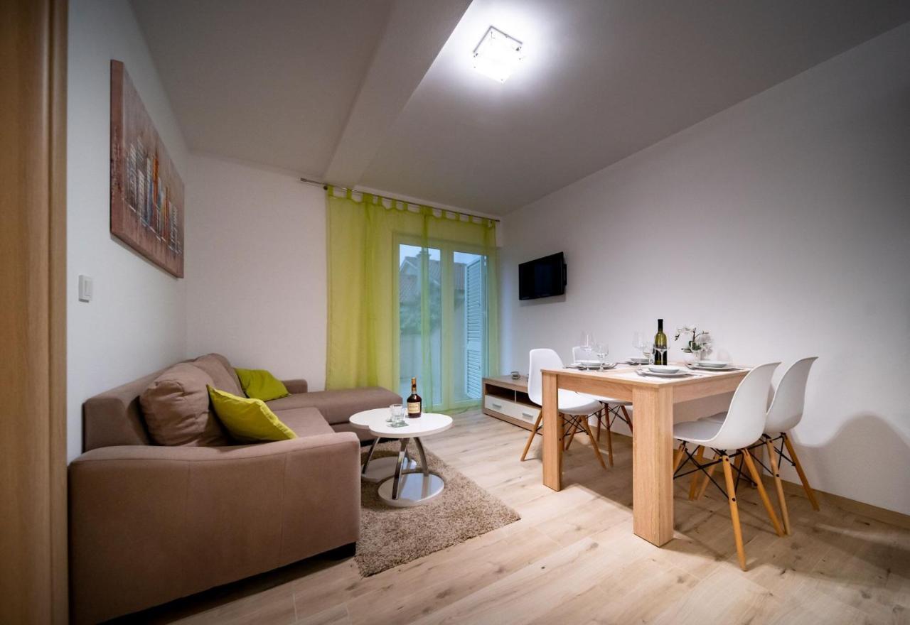 Apartments Arbis Лопар Экстерьер фото